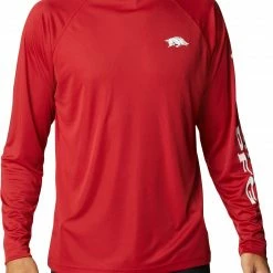 Hot Sale 🔔 Columbia Men's Arkansas Razorbacks Cardinal Terminal Tackle Long Sleeve T-Shirt 👏